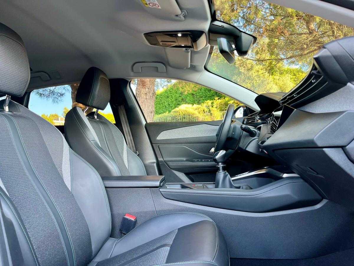 peugeot-308-sw-2022-diesel-1499cc
