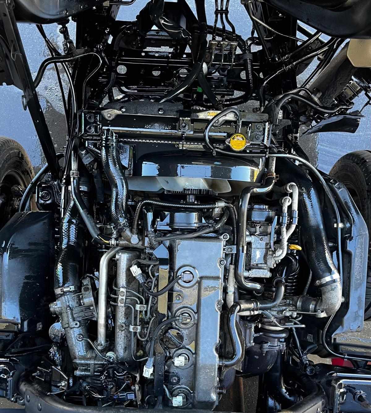 toyota-dyna-2002-diesel-2494cc