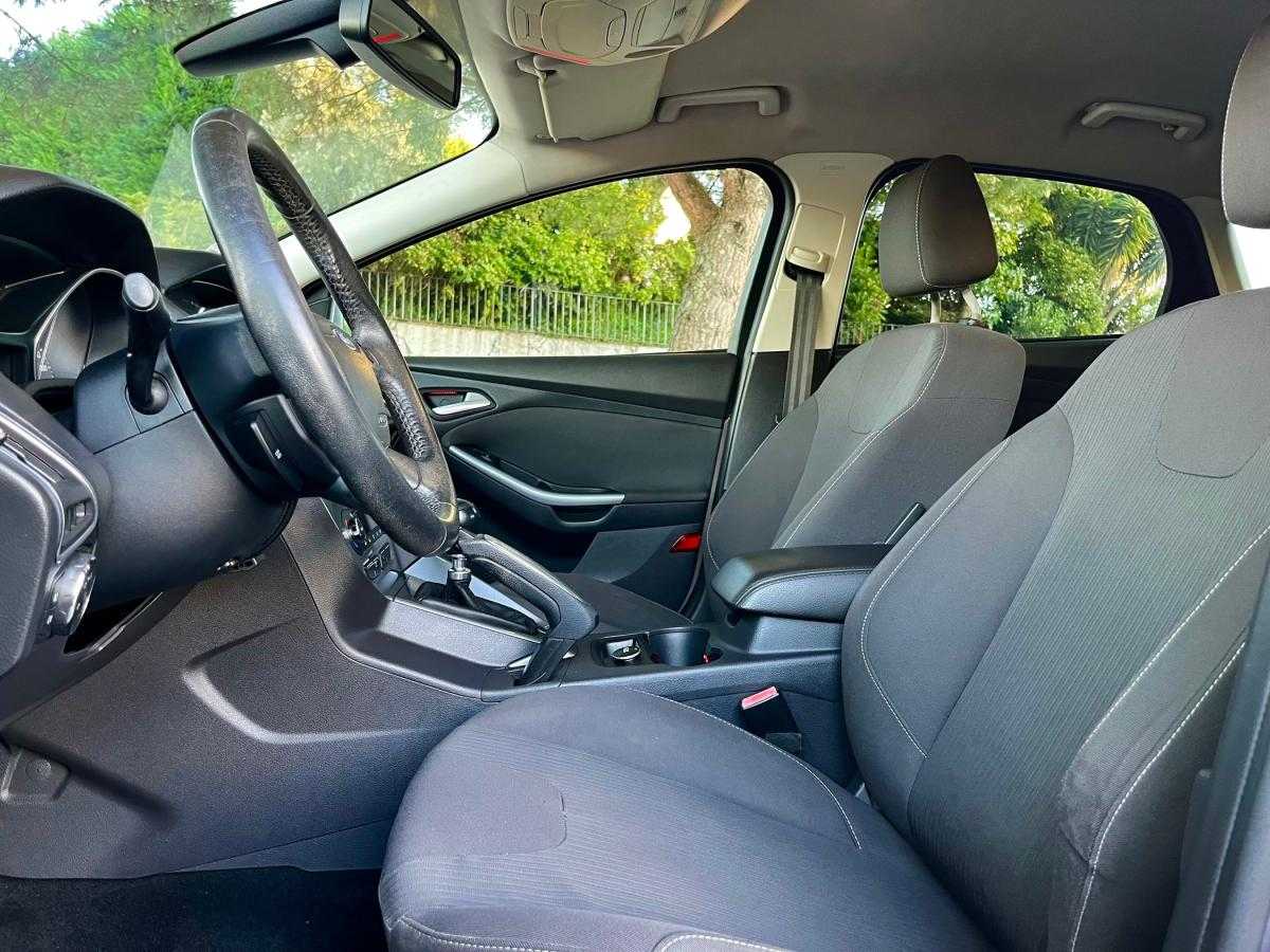 ford-focus-2011-diesel-1560cc