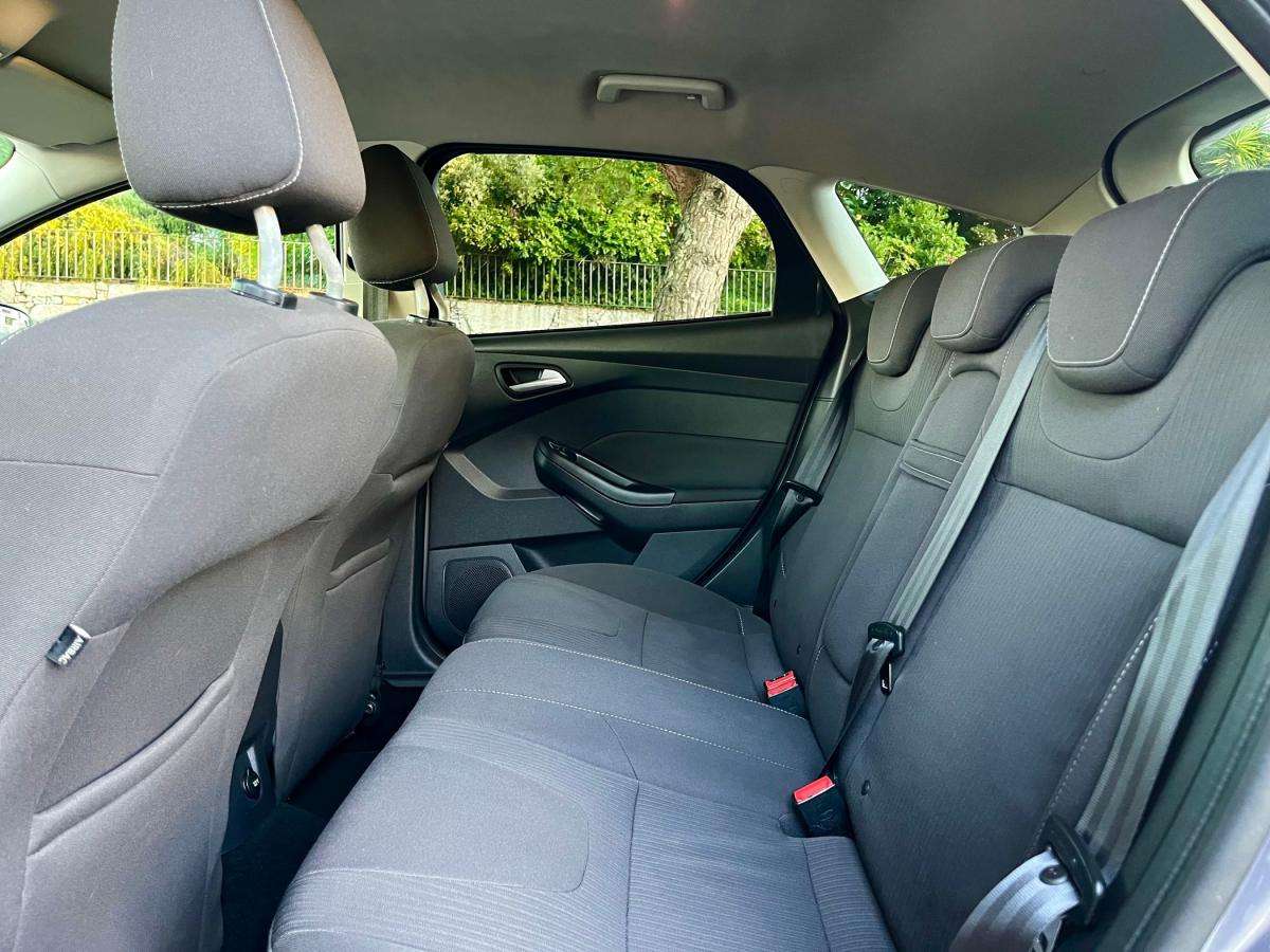 ford-focus-2011-diesel-1560cc