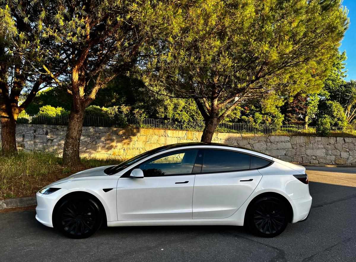 tesla-model-3-2024-eletrico-0cc