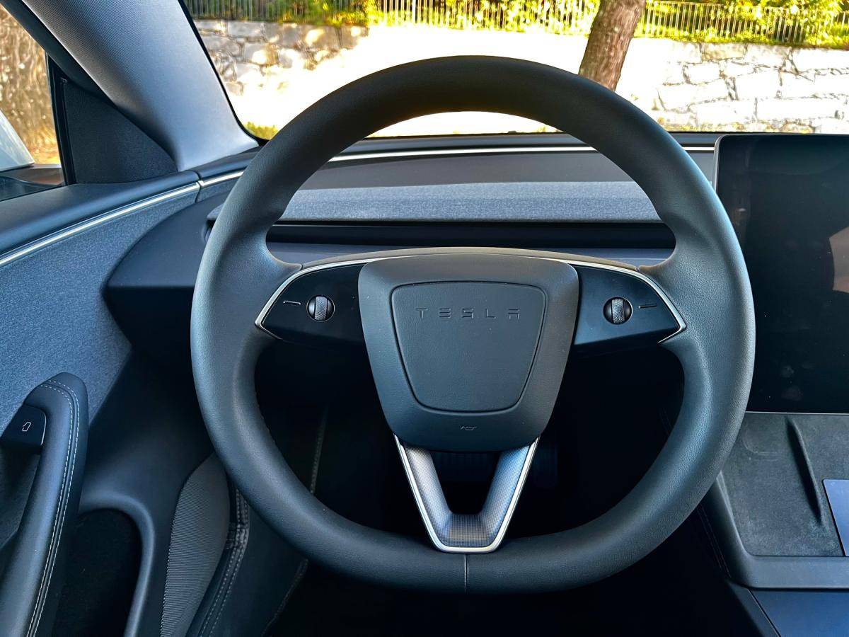 tesla-model-3-2024-eletrico-0cc