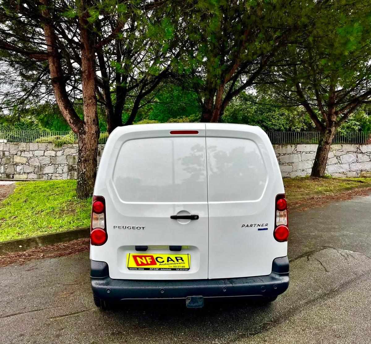 peugeot-partner-2015-diesel-1560cc