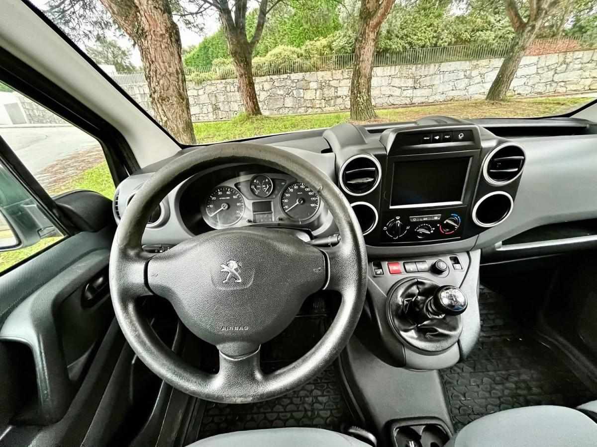 peugeot-partner-2015-diesel-1560cc
