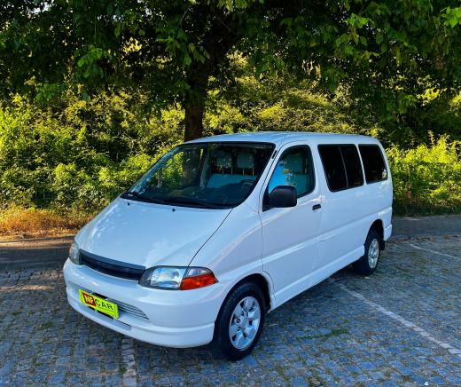 toyota-hiace-2006-diesel-2494cc