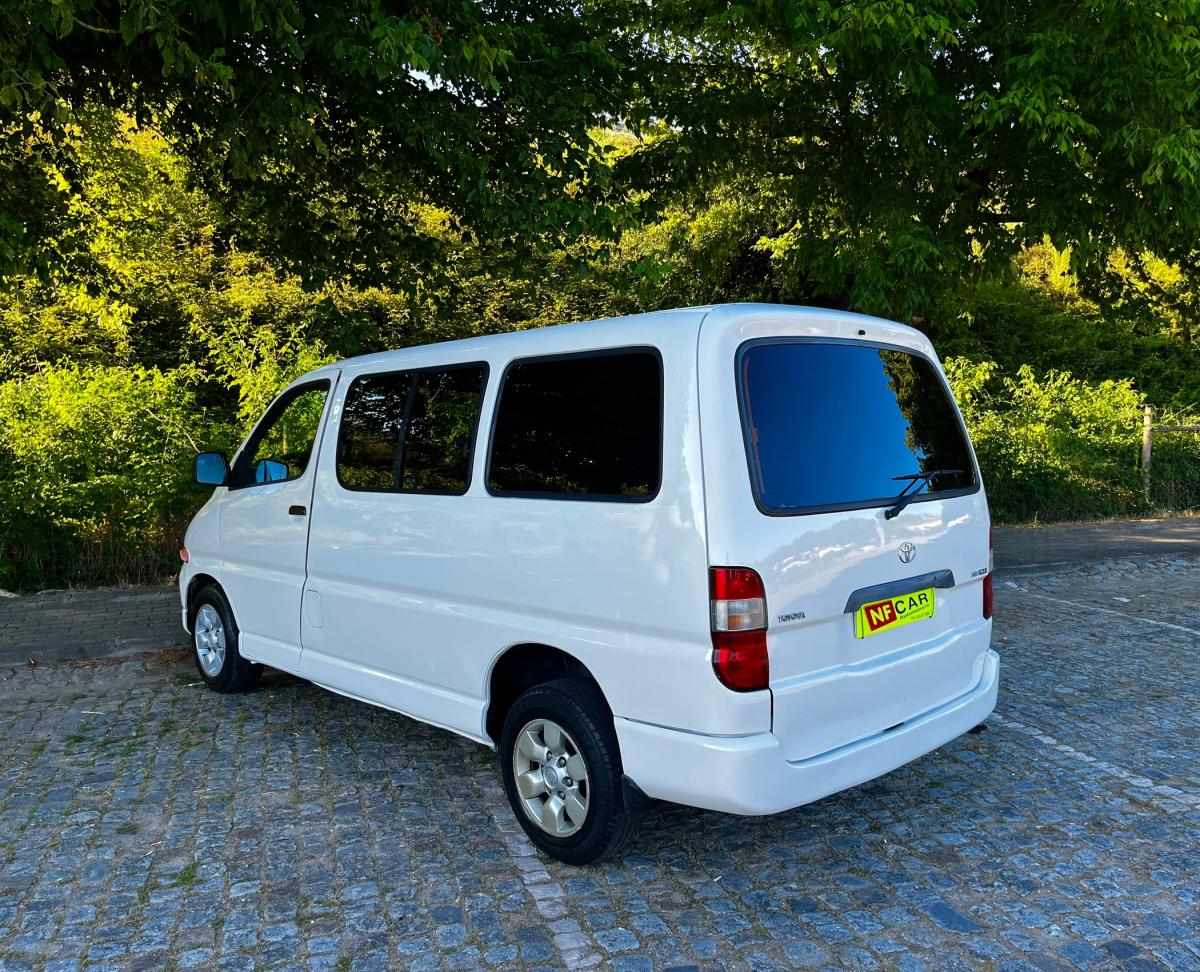 toyota-hiace-2006-diesel-2494cc