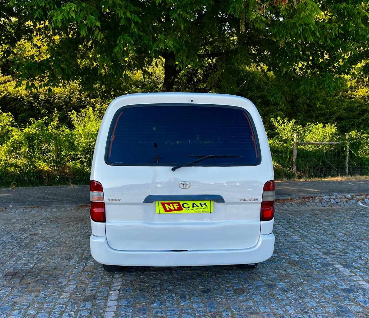 toyota-hiace-2006-diesel-2494cc