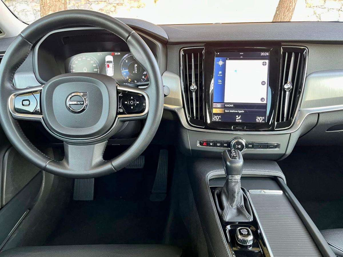 volvo-s90-2019-diesel-1969cc