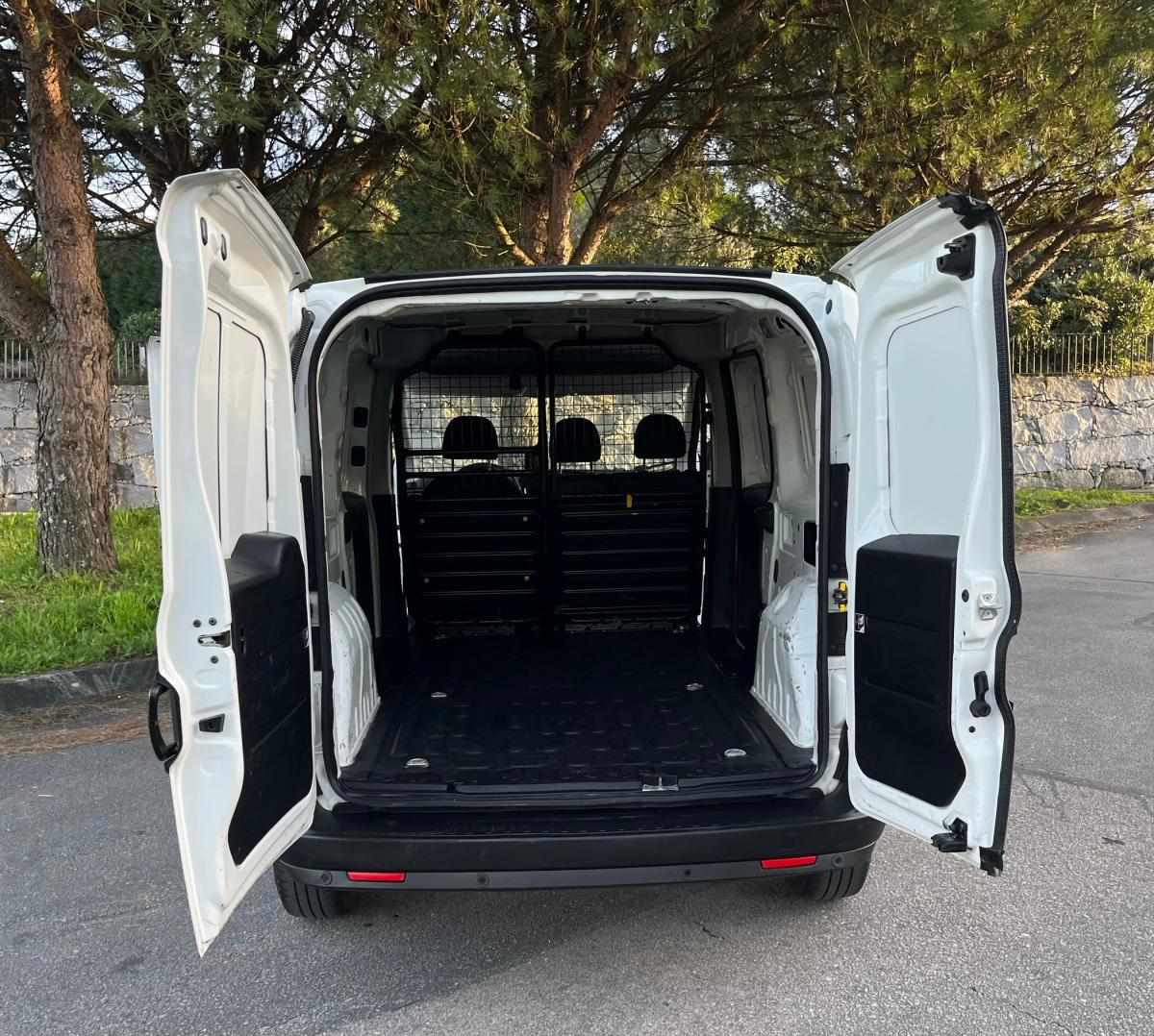 fiat-doblo-2019-diesel-1598cc