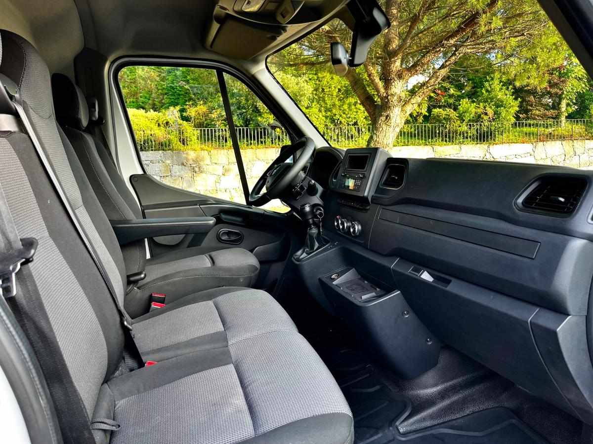 renault-master-2022-diesel-2299cc