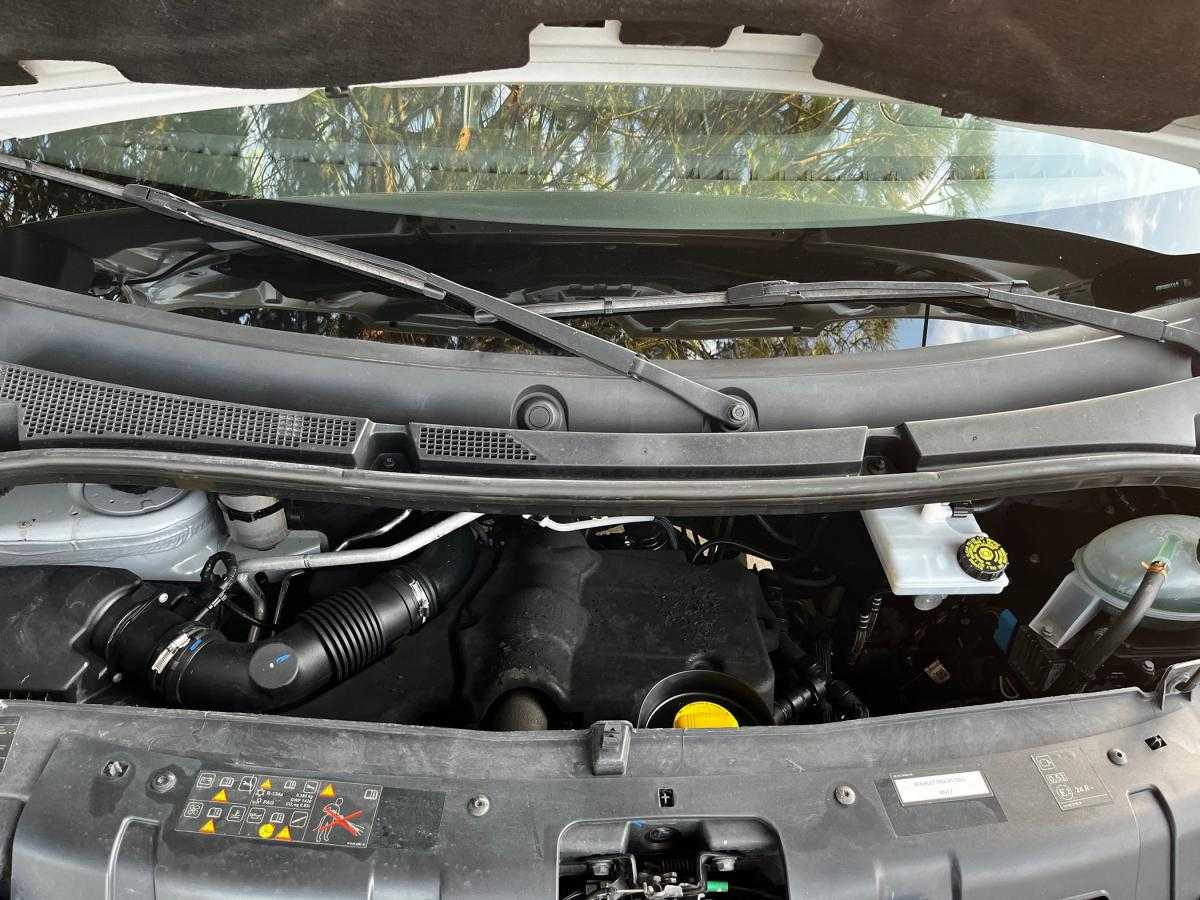 renault-master-2022-diesel-2299cc