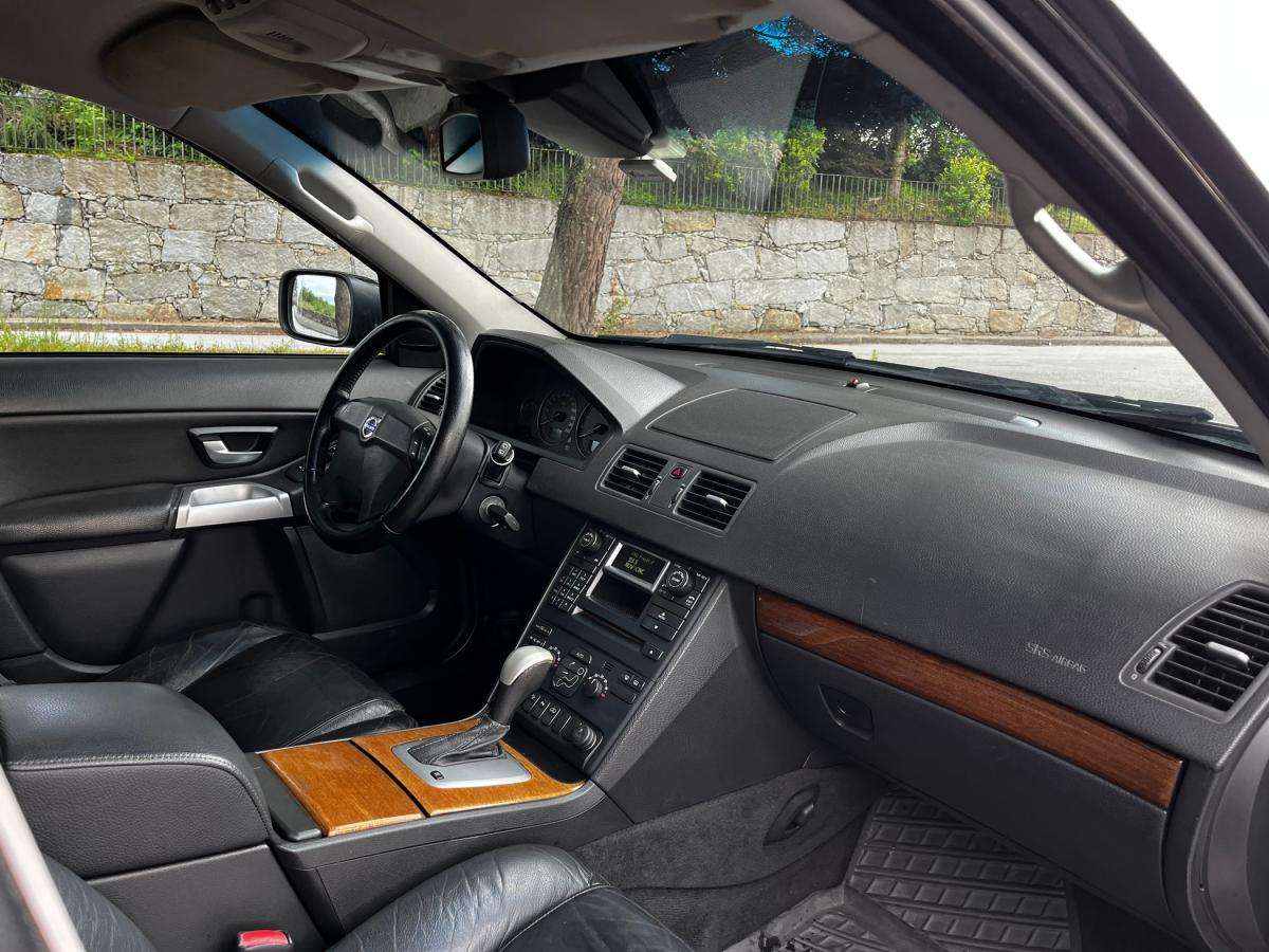 volvo-xc90-2006-diesel-2400cc