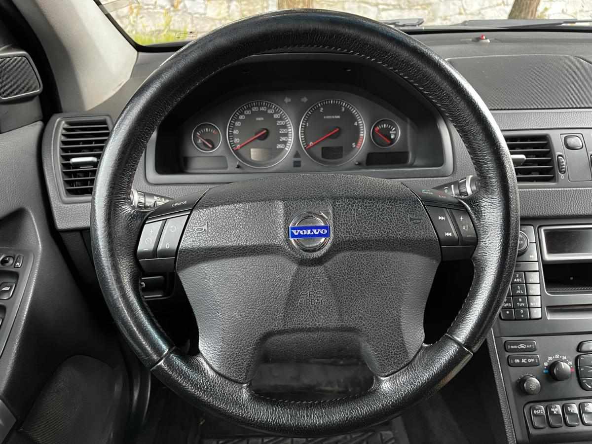 volvo-xc90-2006-diesel-2400cc