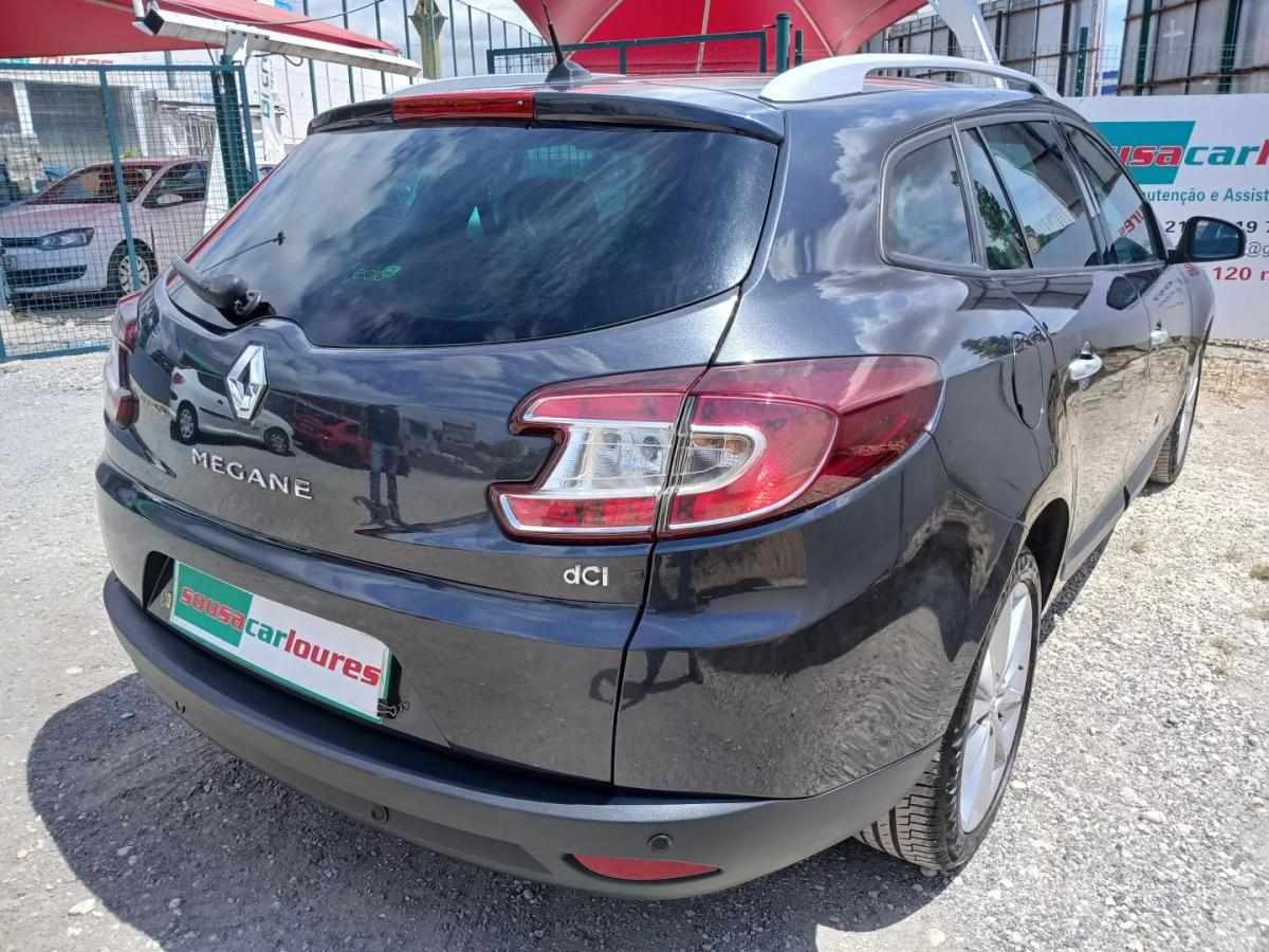 renault-megane-sport-tourer-2010-diesel-1461cc