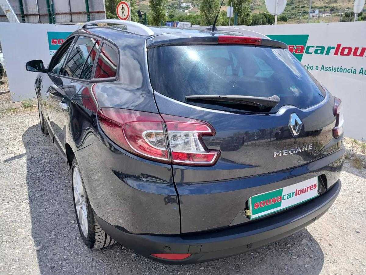 renault-megane-sport-tourer-2010-diesel-1461cc