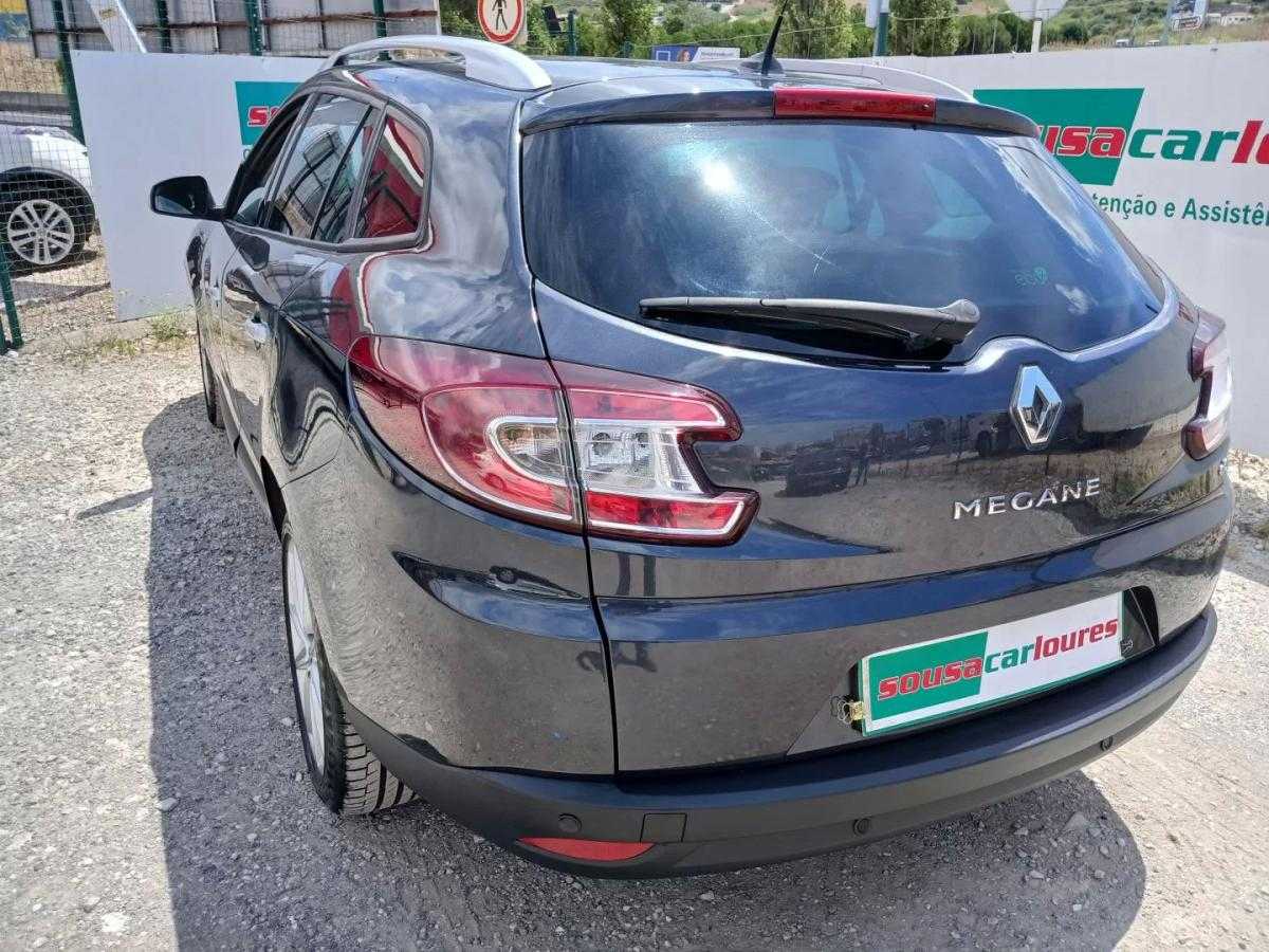 renault-megane-sport-tourer-2010-diesel-1461cc