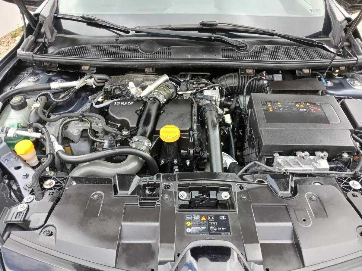 renault-megane-sport-tourer-2016-diesel-1461cc