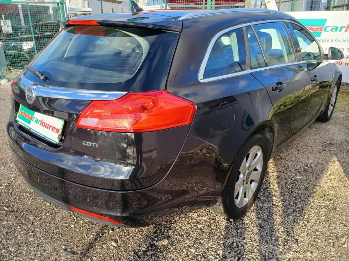 opel-insignia-sports-tourer-2011-diesel-1956cc