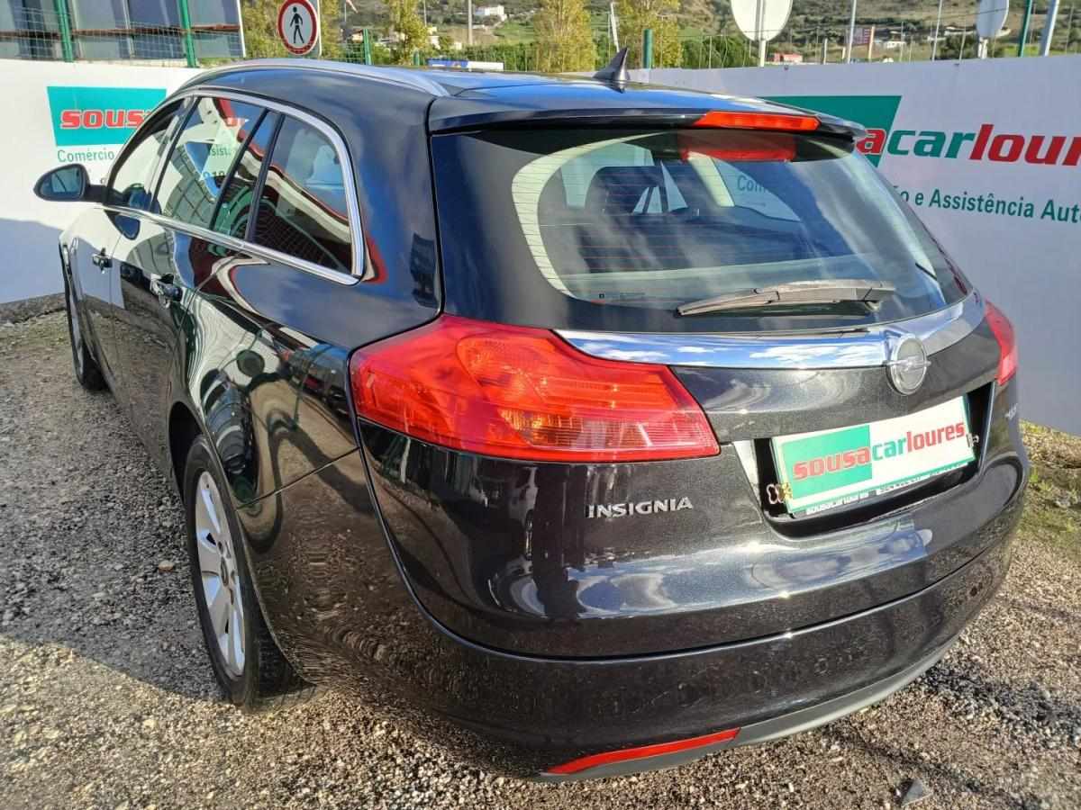 opel-insignia-sports-tourer-2011-diesel-1956cc