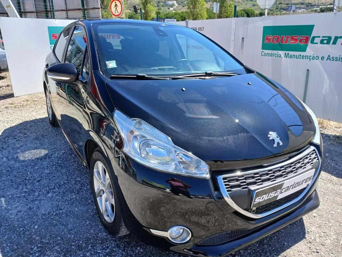 peugeot-208-2014-gasolina-1199cc