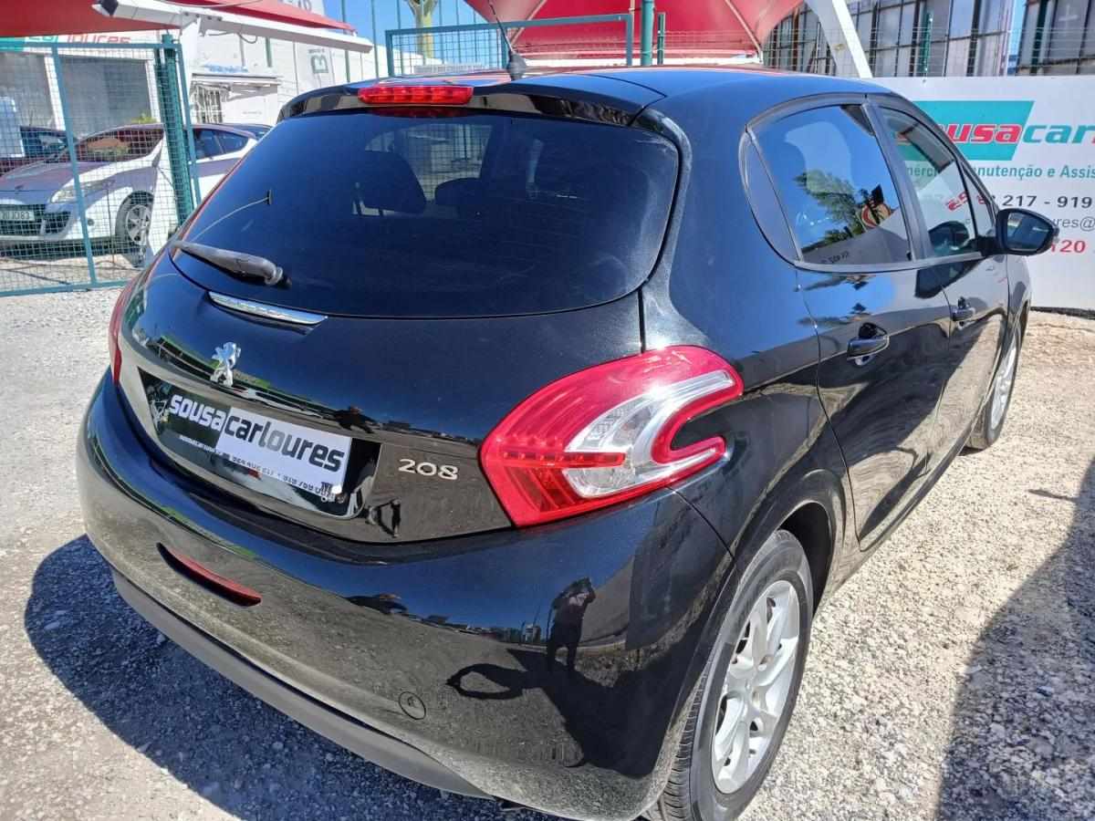 peugeot-208-2014-gasolina-1199cc