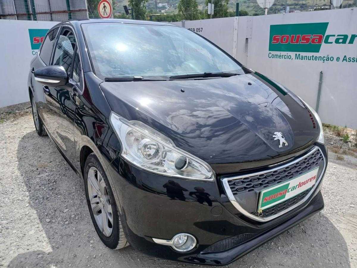 peugeot-208-2013-gasolina-1199cc