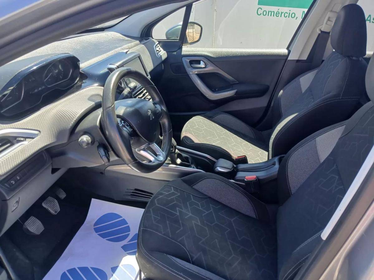peugeot-2008-2016-gasolina-1199cc