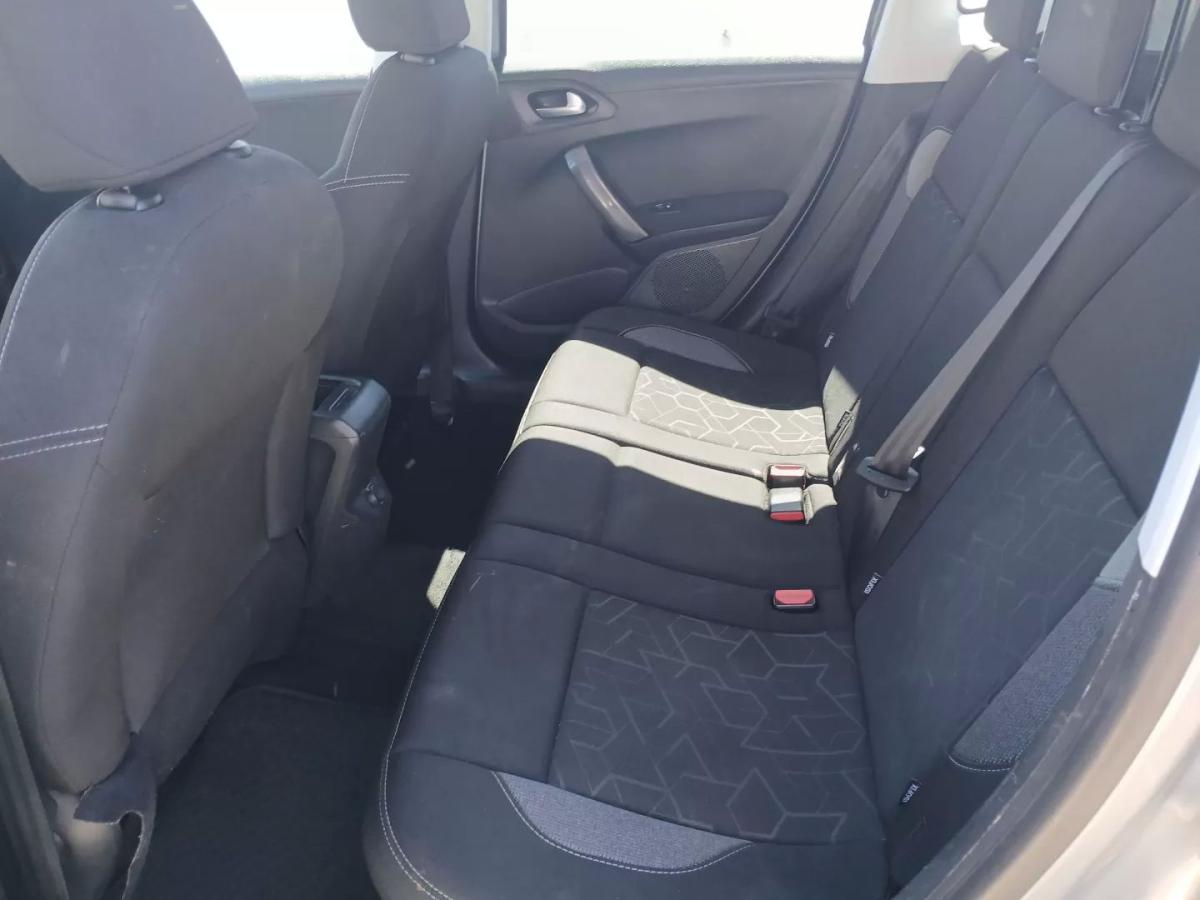 peugeot-2008-2016-gasolina-1199cc