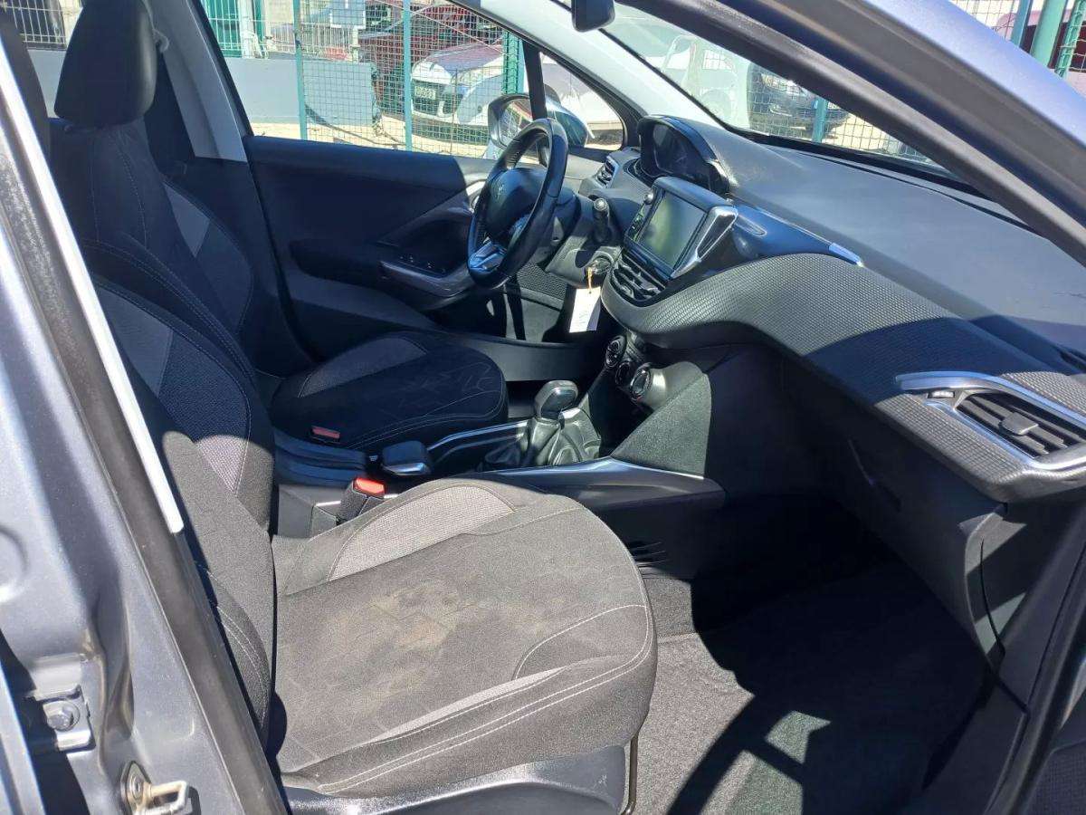 peugeot-2008-2016-gasolina-1199cc