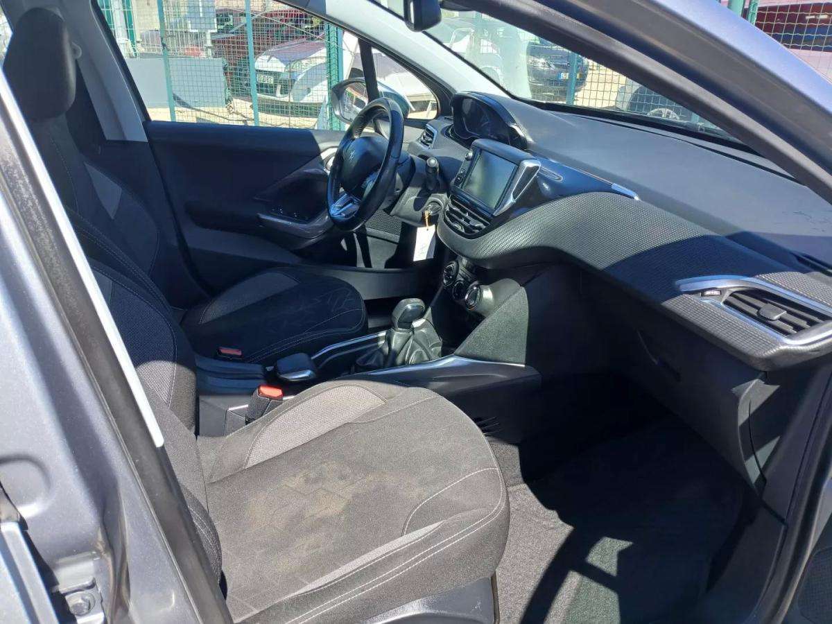 peugeot-2008-2016-gasolina-1199cc