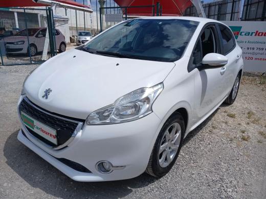 peugeot-208-2014-gasolina-1199cc