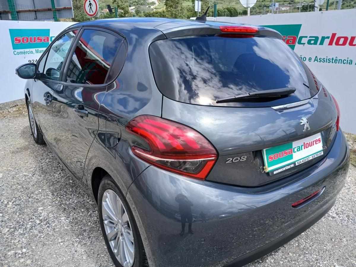 peugeot-208-2017-gasolina-1199cc