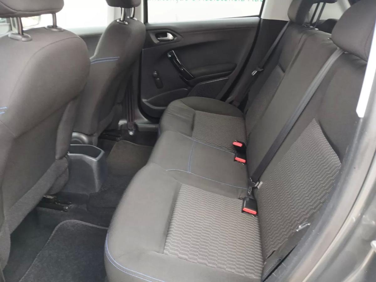 peugeot-208-2017-gasolina-1199cc