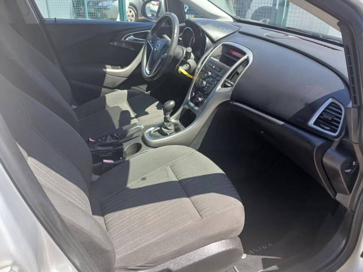 opel-astra-2010-gasolina-1398cc
