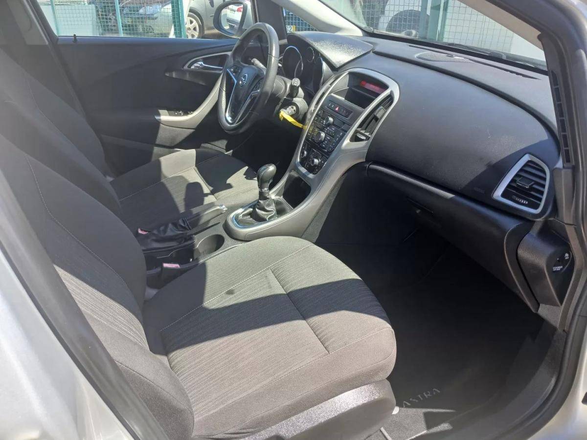 opel-astra-2010-gasolina-1398cc