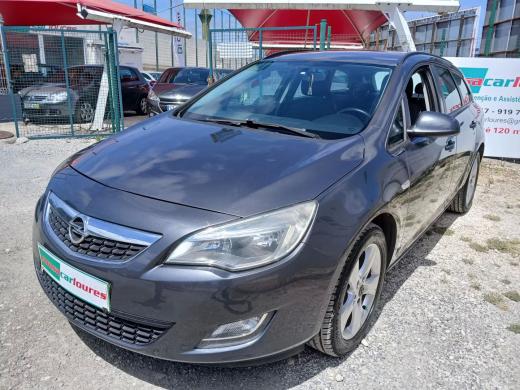 opel-astra-sport-tourer-2011-diesel-1686cc