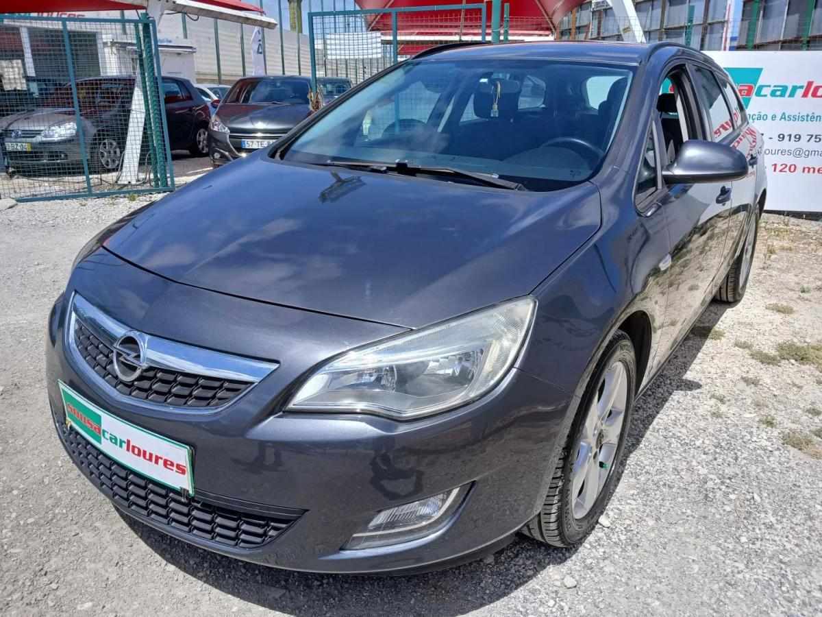 opel-astra-sport-tourer-2011-diesel-1686cc