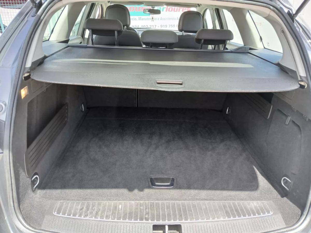 opel-astra-sport-tourer-2011-diesel-1686cc