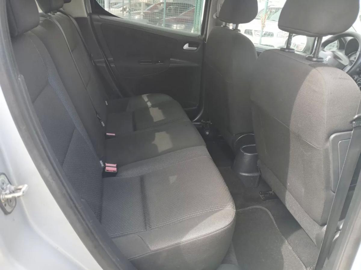 peugeot-207-2012-diesel-1398cc