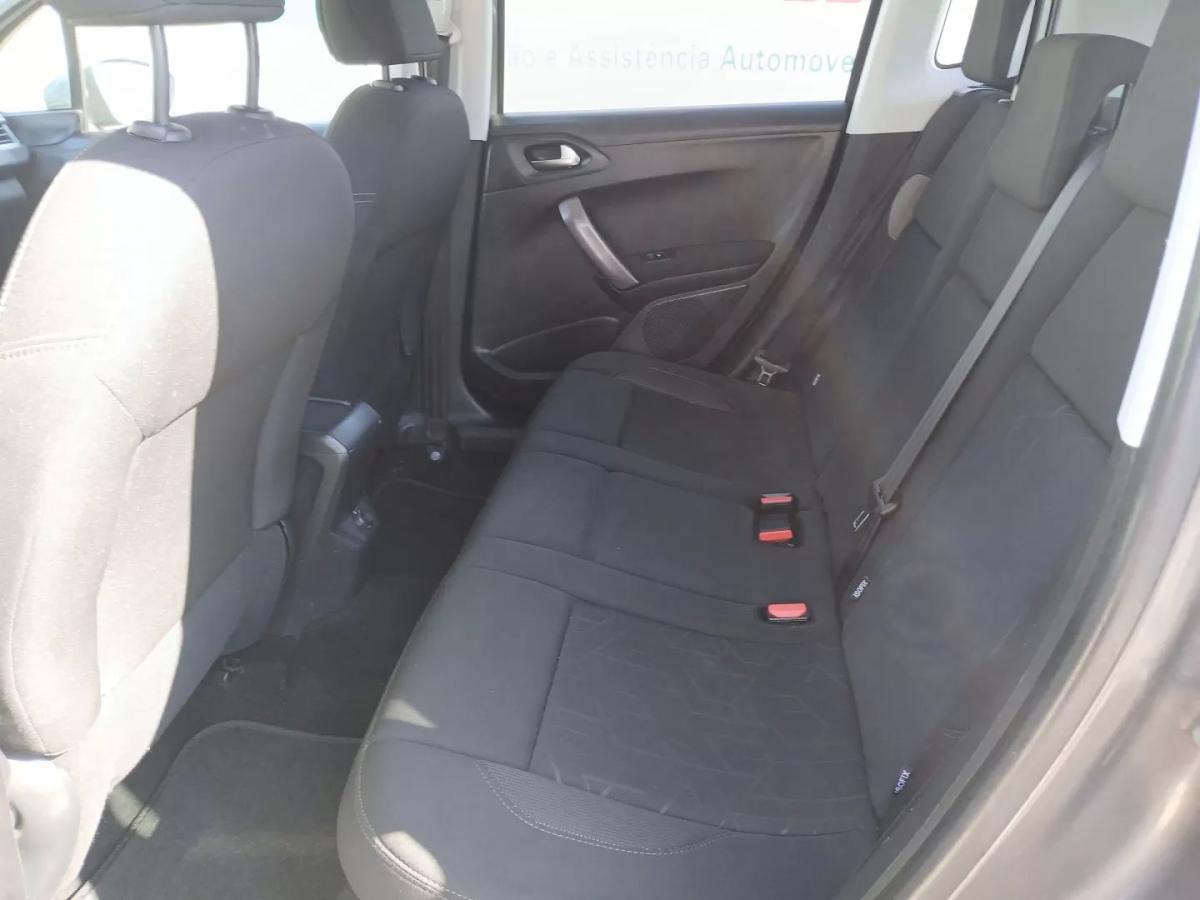 peugeot-2008-2015-gasolina-1199cc