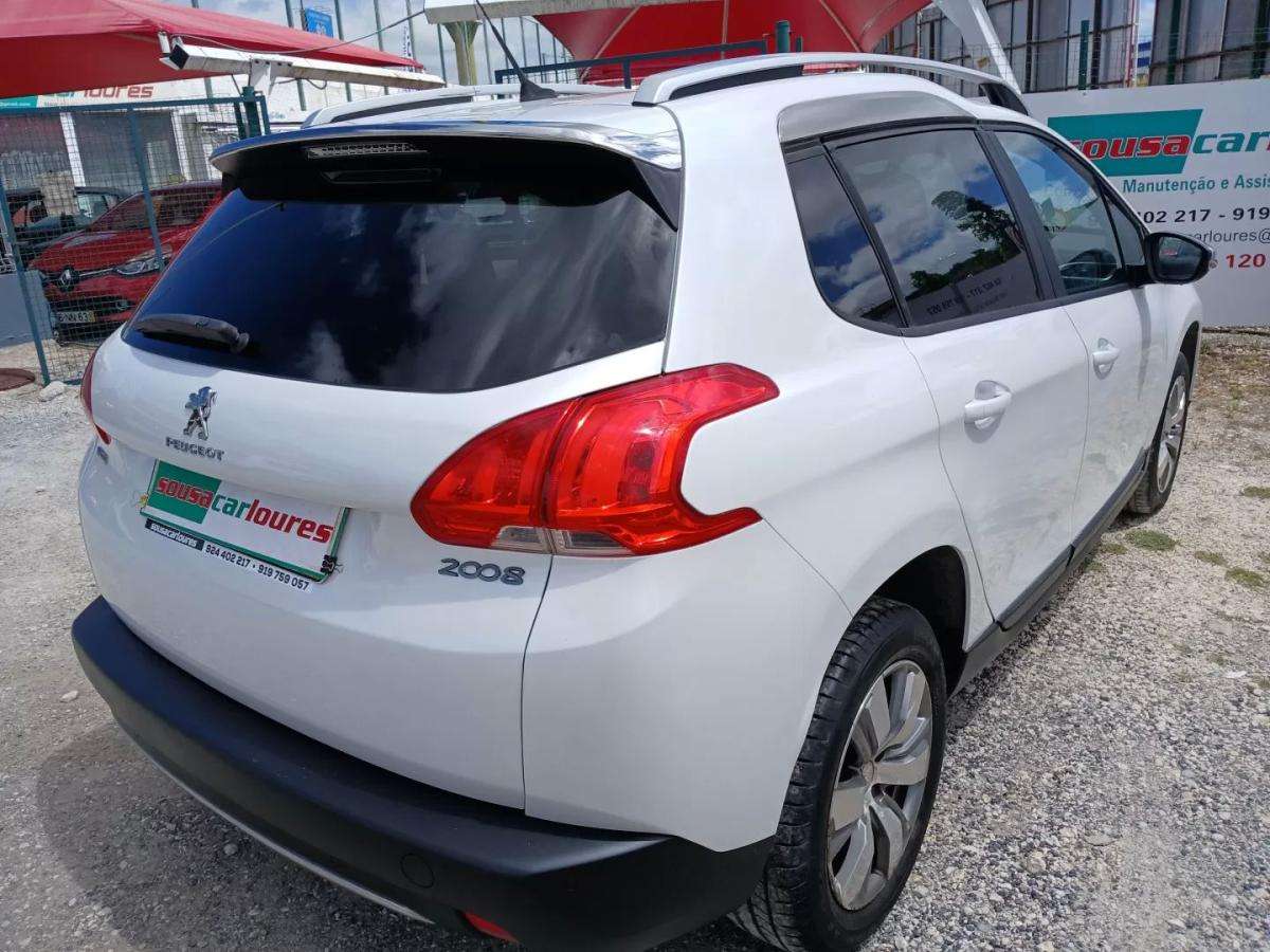 peugeot-2008-2016-gasolina-1199cc