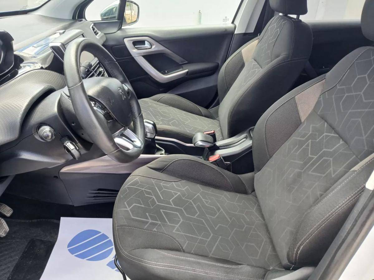 peugeot-2008-2016-gasolina-1199cc