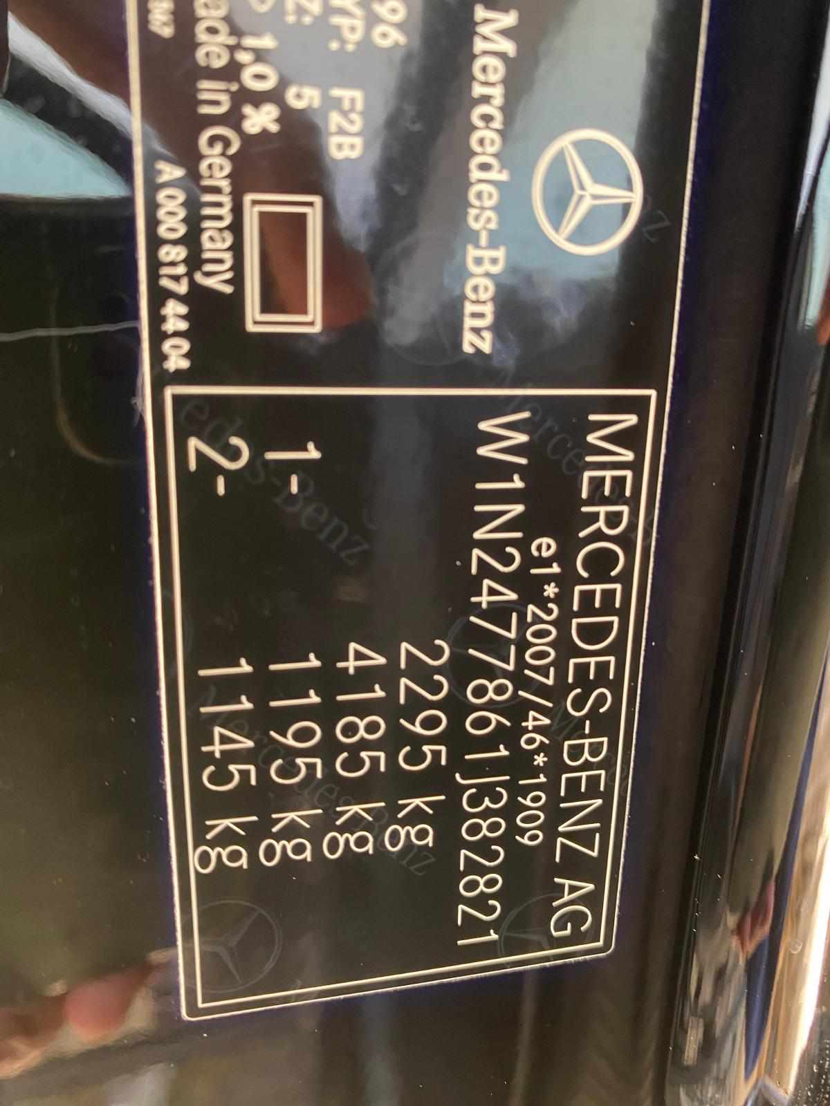 mercedes-benz-gla-250-e-2022-gasolina-1332cc