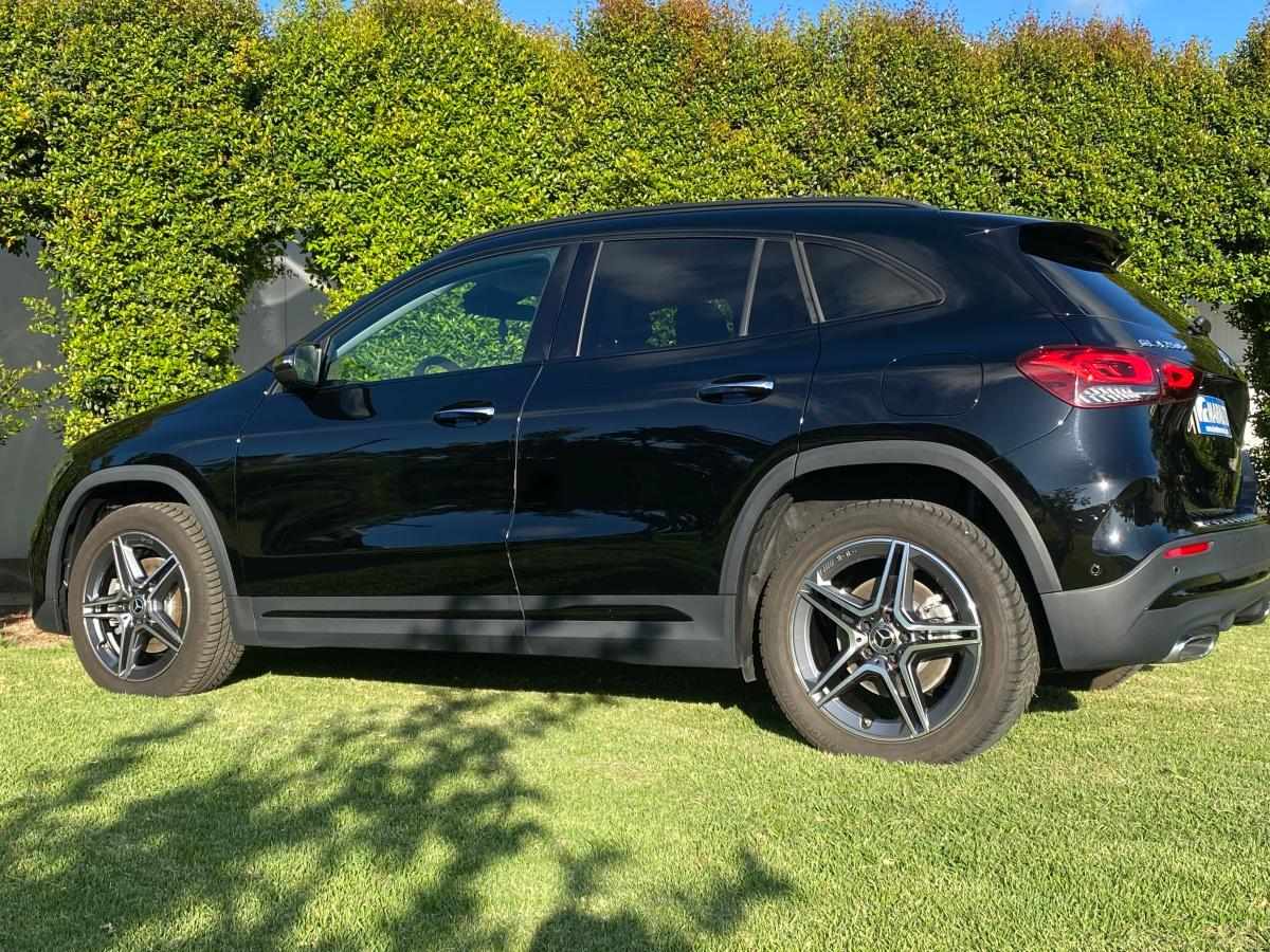 mercedes-benz-gla-250-e-2022-gasolina-1332cc