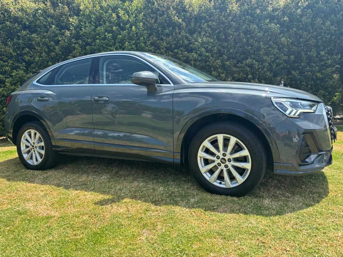 audi-q3-45-tfsi-e-2022-gasolina-1395cc
