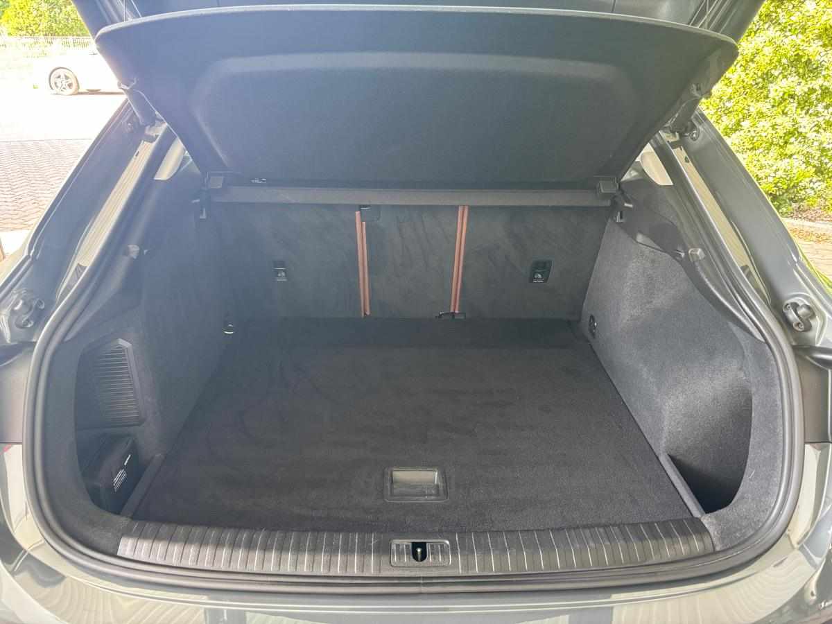 audi-q3-45-tfsi-e-2022-gasolina-1395cc
