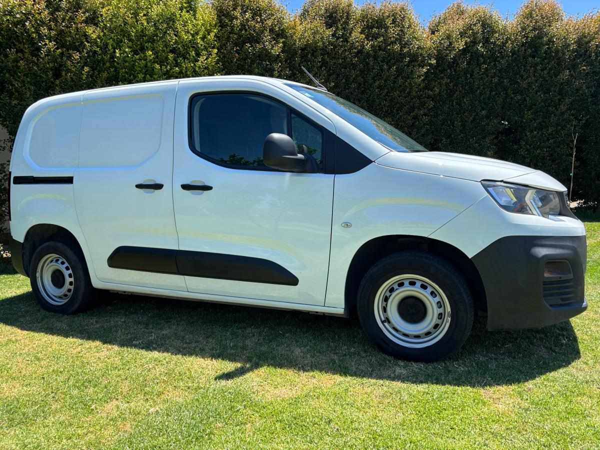 peugeot-partner-1-5-bluehdi-2021-diesel-1499cc