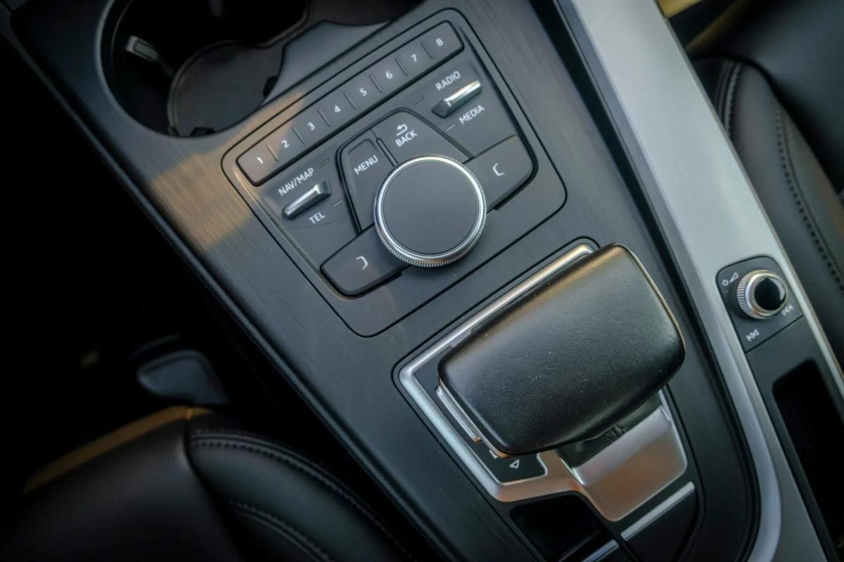 audi-a4-2018-diesel-1968cc