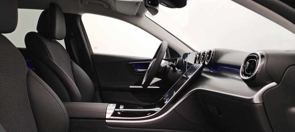 mercedes-benz-classe-c-c-300-e-2025-hibrido-a-gasolina-1999cc