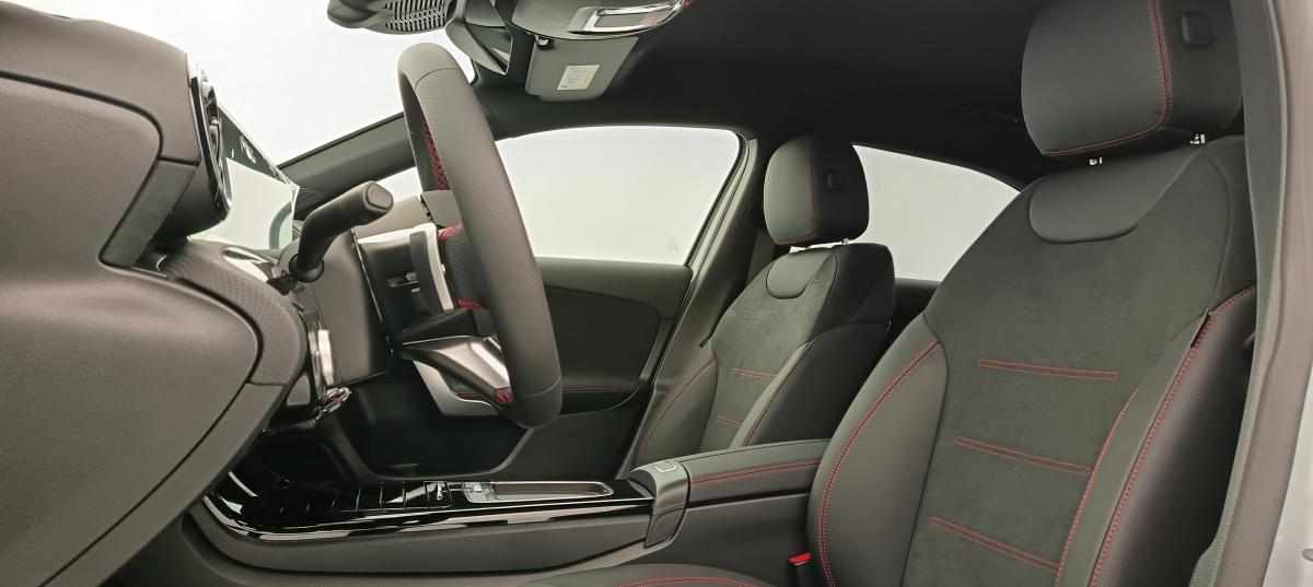 mercedes-benz-classe-a-a-200-2025-gasolina-1332cc